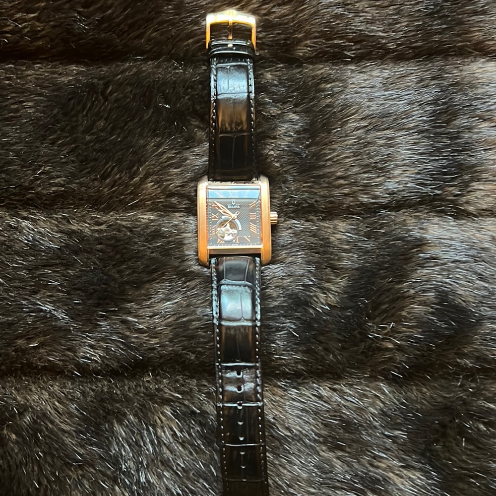 Vintage Bulova Automatic 40mm EUC